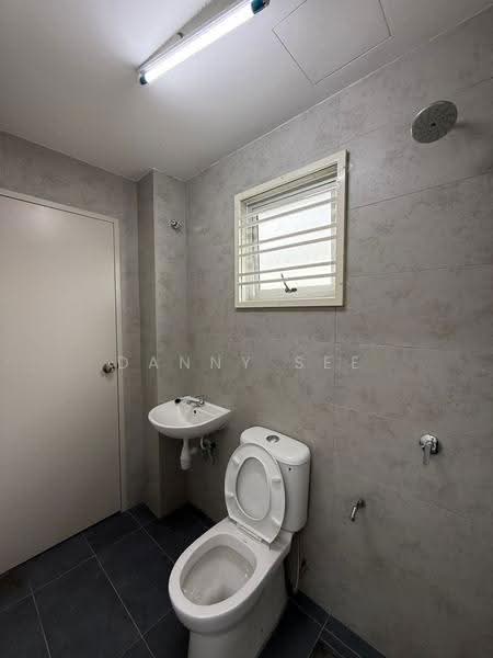 Rumah Teres 2-Tingkat untuk Dijual di Bandar Indahpura (Kulai) - Danny See - Bathroom - PropertyGuru.com.my