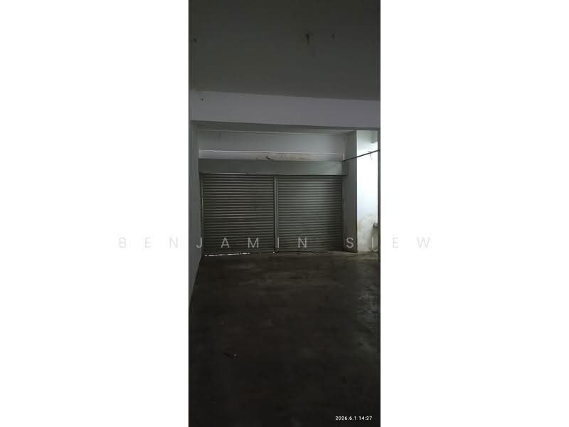 Shop / Office for Rent in Taman Kajang Utama (Kajang) - Benjamin Siew - Interior - PropertyGuru.com.my