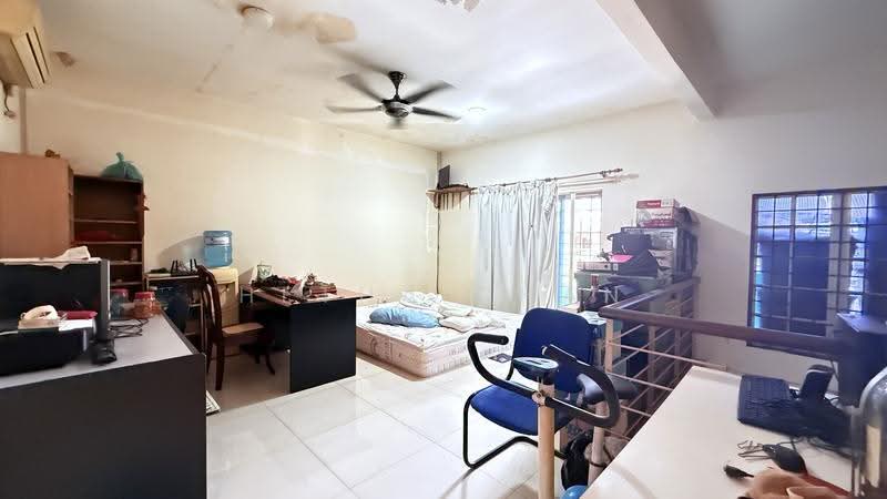 3-storey Terraced House for Sale in Taman Bukit Segar Jaya 1 (Cheras) - Hetha Chan - Bedroom - PropertyGuru.com.my