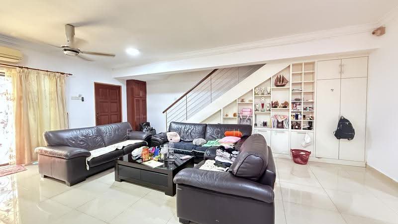 3-storey Terraced House for Sale in Taman Bukit Segar Jaya 1 (Cheras) - Hetha Chan - Living Room - PropertyGuru.com.my