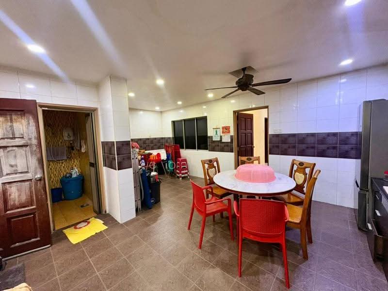 2-storey Terraced House for Sale in Taman Kepong (Kepong) - Coyee Wong - Kitchen - PropertyGuru.com.my