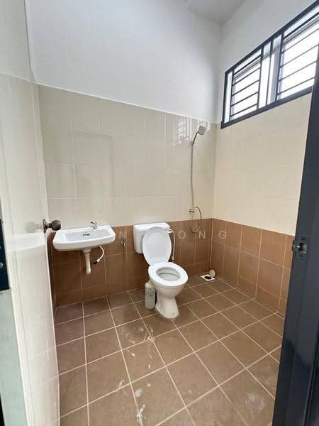 Semi-Detached House for Sale in Taman Sentang Jaya (Batu Pahat) - Zen Wong - Bathroom - PropertyGuru.com.my