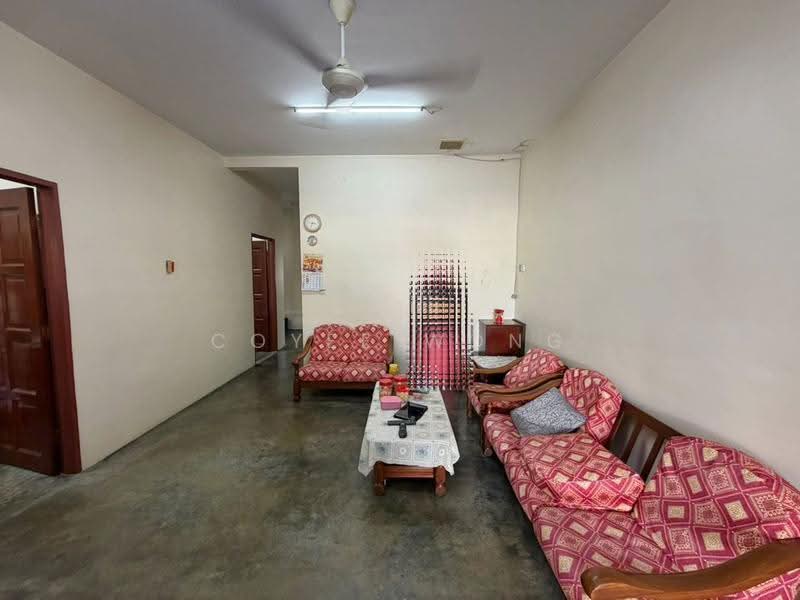 Terraced House for Sale in Taman Kok Doh (Batu) - Coyee Wong - Living Room - PropertyGuru.com.my