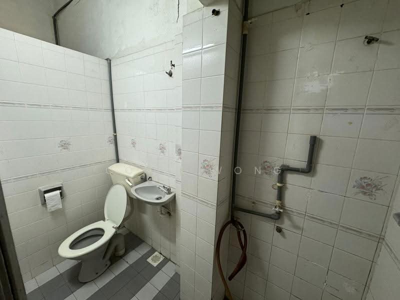 2-storey Terraced House for Sale in Bandar Menjalara (Kuala Lumpur) - Coyee Wong - Bathroom - PropertyGuru.com.my