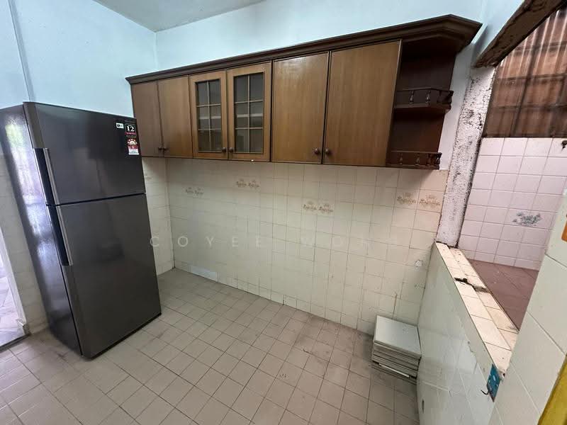 2-storey Terraced House for Sale in Jinjang Selatan (Batu) - Coyee Wong - Kitchen - PropertyGuru.com.my