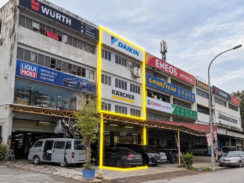 Kedai untuk Dijual di Alam Damai (Cheras) - Wayne Chong - Exterior - PropertyGuru.com.my