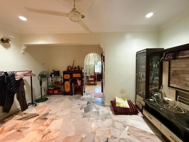 2-storey Terraced House for Sale in Taman Bukit Idaman (Selayang) - Coyee Wong - Living Room - PropertyGuru.com.my