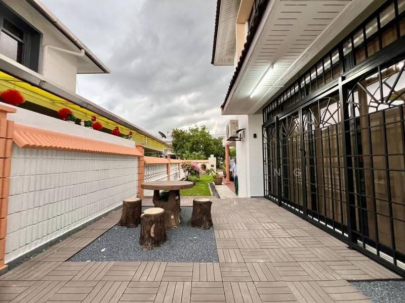 Rumah Berkembar untuk Dijual di Taman Johor Jaya (Johor Bahru) - Vernice Wong - Exterior - PropertyGuru.com.my