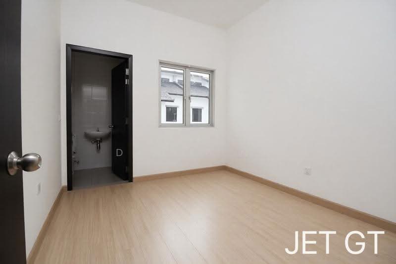 2-storey Terraced House for Sale in Bukit Raja (Selangor) - Darren Ng - Interior - PropertyGuru.com.my