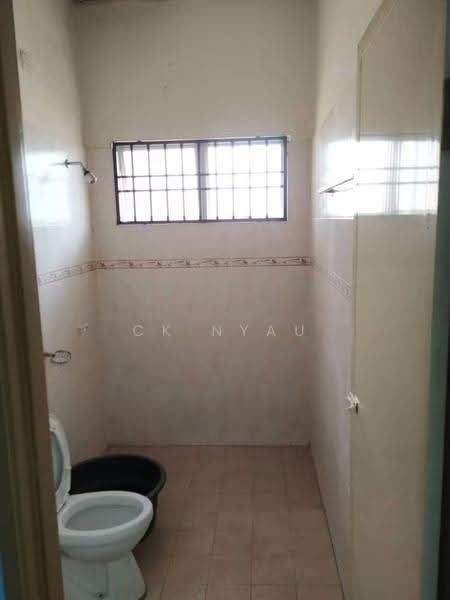 2-storey Terraced House for Sale in Ipoh (Perak) - Ck Nyau - Bathroom - PropertyGuru.com.my