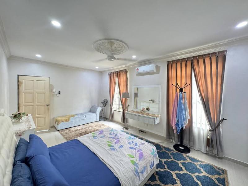 2-storey Terraced House for Sale in Bandar Seri Putra (Bangi) - Mahirah . - Bedroom - PropertyGuru.com.my