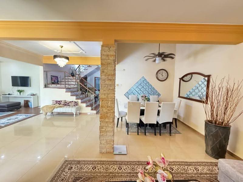 2-storey Terraced House for Sale in Bandar Seri Putra (Bangi) - Mahirah . - Living Room - PropertyGuru.com.my