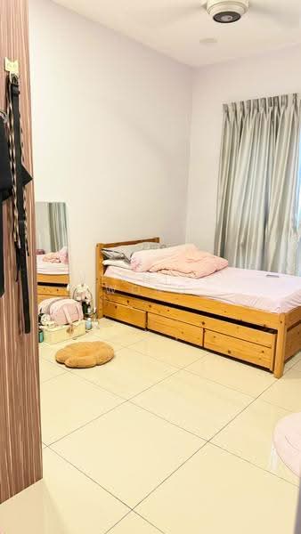 Kediaman Servis untuk Dijual di Seasons Amara Larkin - Vernice Wong - Bedroom - PropertyGuru.com.my