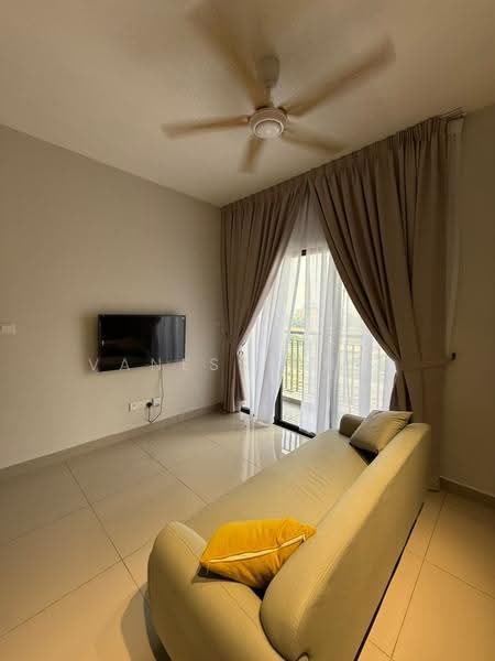 Kondominium untuk Disewa di Residensi Alamanda - Vaness Chin - Living Room - PropertyGuru.com.my