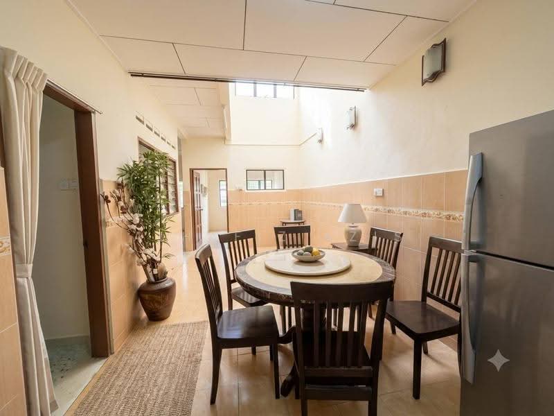 Rumah Teres 1-Tingkat untuk Dijual di Taman Maju (Jasin) - ALHAFIZ AZIS - Dining Room - PropertyGuru.com.my
