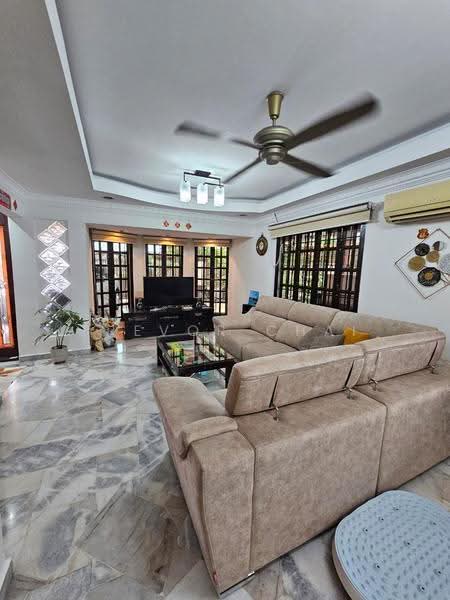 2-storey Terraced House for Sale in Bandar Kinrara Seksyen 5 (Bandar Kinrara) - Trevor Chai - Living Room - PropertyGuru.com.my