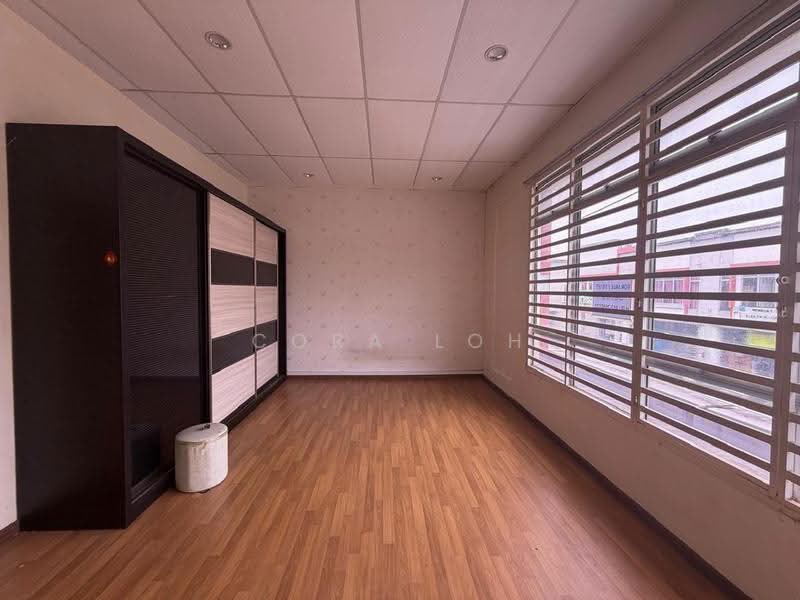 Shop / Office for Rent in Taman Kota Masai (Pasir Gudang) - Cora Loh - PropertyGuru.com.my