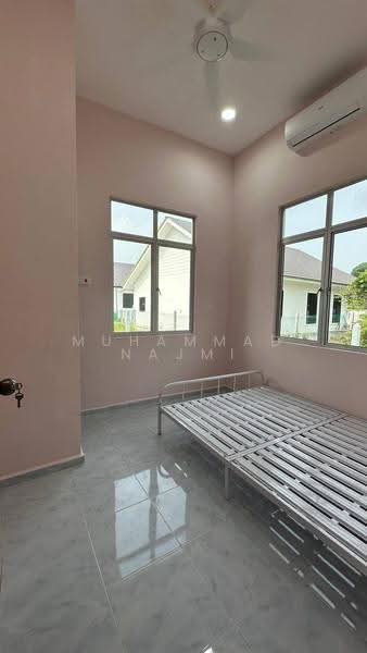 Bungalow House for Sale in Dungun (Terengganu) - Muhammad Najmi - Bedroom - PropertyGuru.com.my