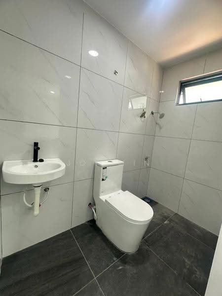 2-storey Terraced House for Sale in Kulai (Johor) - Joy Min - Bathroom - PropertyGuru.com.my
