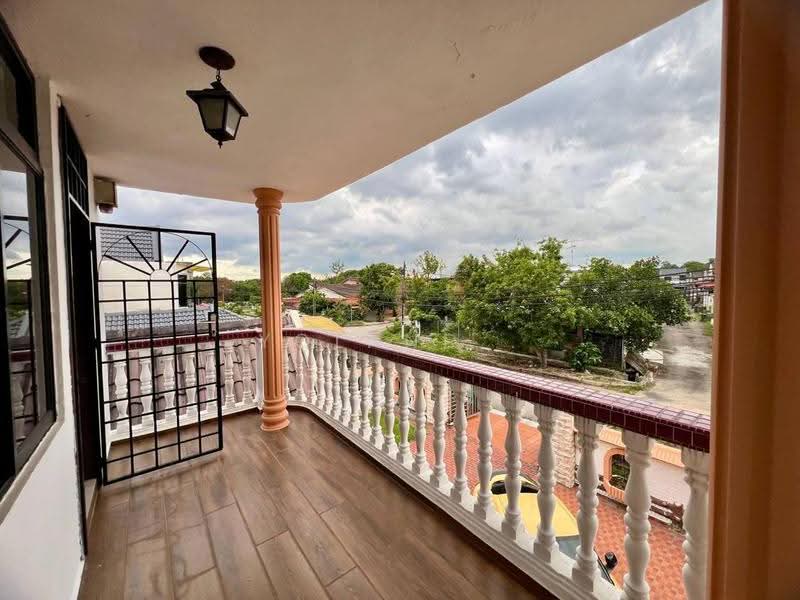 Semi-Detached House for Sale in Taman Johor Jaya (Johor Bahru) - Yoland . - Balcony - PropertyGuru.com.my