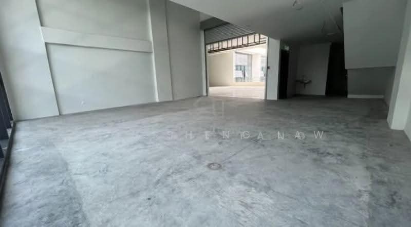 Warehouse for Rent in Taman Sains Selangor (Kota Damansara) - Soon Sheng Law - Interior - PropertyGuru.com.my