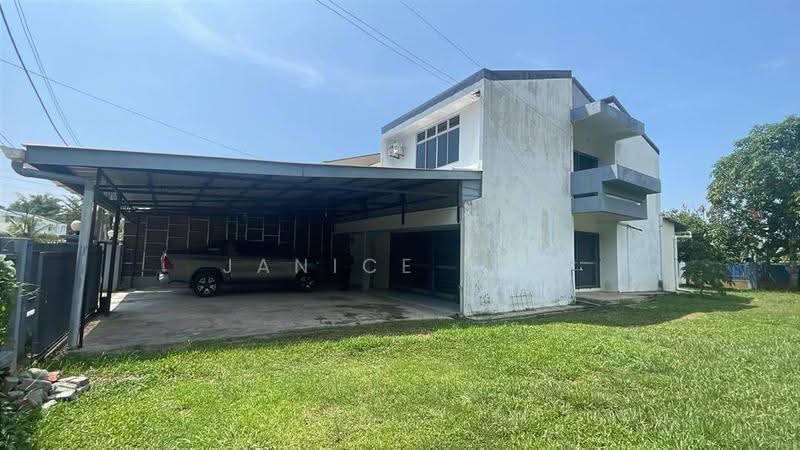 Semi-Detached House for Rent in Kota Kinabalu (Sabah) - Janice Tay - Exterior - PropertyGuru.com.my