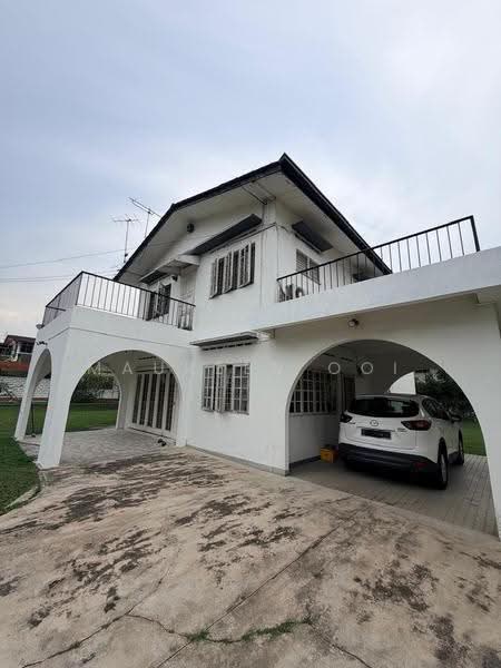 Bungalow House for Sale in Seksyen 17 (Petaling Jaya) - Maureen Ooi - Exterior - PropertyGuru.com.my