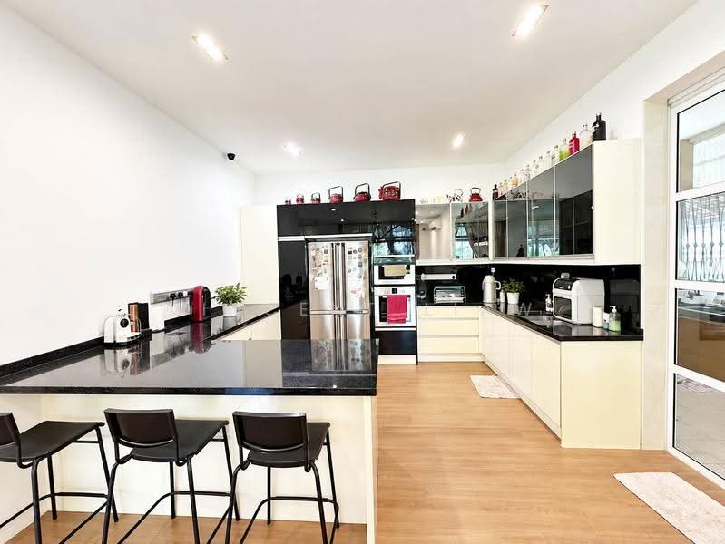Rumah Berkembar untuk Dijual di Saujana (Selangor) - Vincent Liaw - Kitchen - PropertyGuru.com.my
