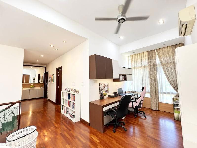Rumah Berkembar untuk Dijual di Saujana (Selangor) - Vincent Liaw - Study - PropertyGuru.com.my