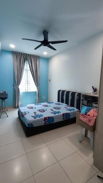 Rumah Teres 2.5-Tingkat untuk Dijual di Taman Scientex Senai (Senai) - Danny See - Bedroom - PropertyGuru.com.my