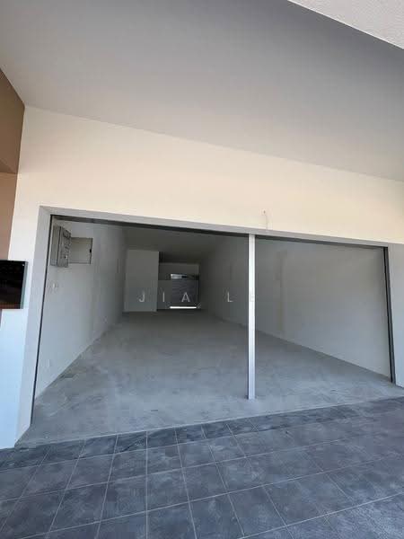 Shop for Rent in Bandar Tasik Kesuma (Beranang) - Jia Le - Interior - PropertyGuru.com.my