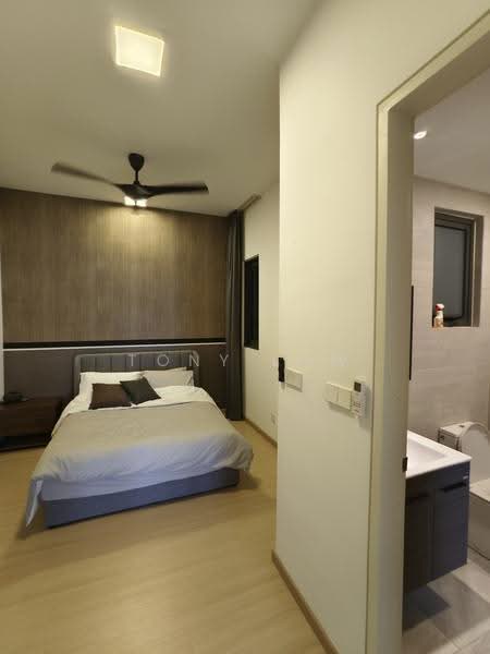 Kondominium untuk Disewa di Trinity Pentamont - Tony Low - Bedroom - PropertyGuru.com.my