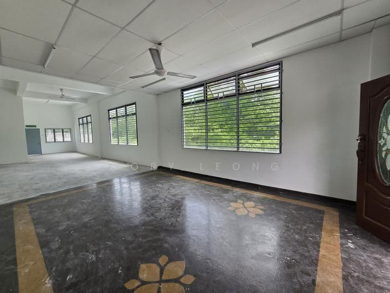 Shop for Rent in Sepang (Selangor) - Flory Leong - Interior - PropertyGuru.com.my