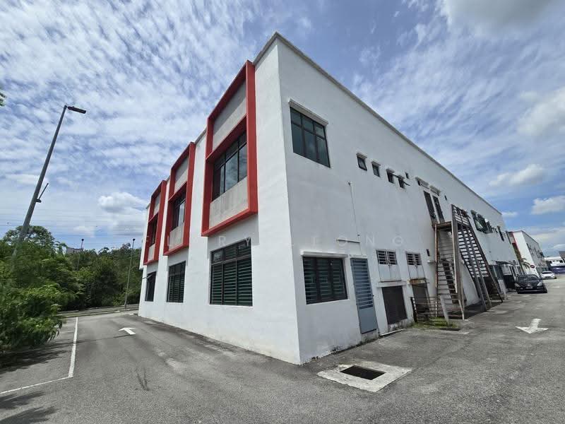 Shop for Rent in Sepang (Selangor) - Flory Leong - Exterior - PropertyGuru.com.my