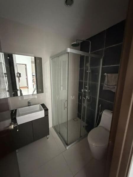 Condominium for Sale at Bay Point @ Country Garden Danga Bay - Joy Min - Bathroom - PropertyGuru.com.my
