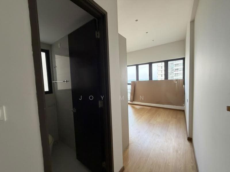 Condominium for Sale at Bay Point @ Country Garden Danga Bay - Joy Min - Corridor - PropertyGuru.com.my