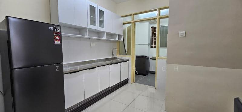 Kondominium untuk Disewa di Platinum Lake PV 16 - Zhi Hong Loh - Kitchen - PropertyGuru.com.my