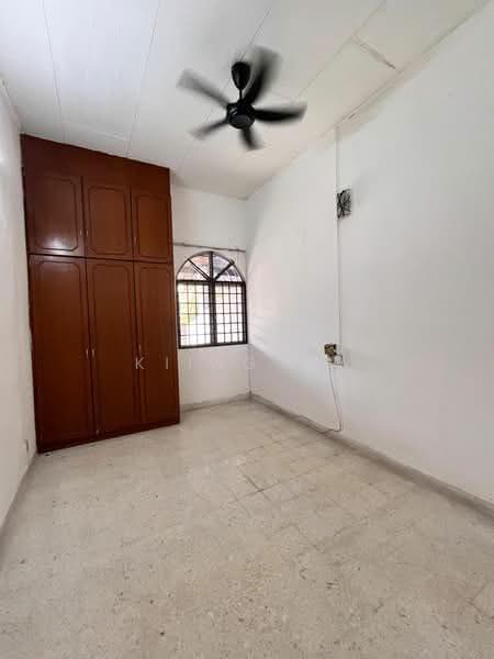 1.5-storey Terraced House for Sale in Kepong (Kuala Lumpur) - Kiing TW - Bedroom - PropertyGuru.com.my