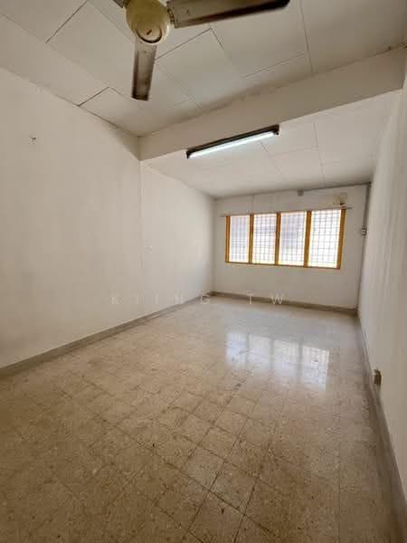 1.5-storey Terraced House for Sale in Kepong (Kuala Lumpur) - Kiing TW - Interior - PropertyGuru.com.my