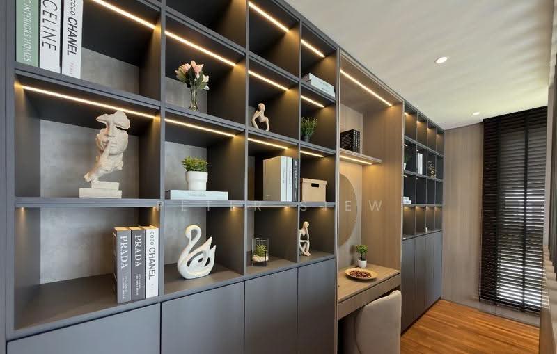 Semi-Detached House for Sale in Leisure Farm (Gelang Patah) - Peter Siew - Study - PropertyGuru.com.my