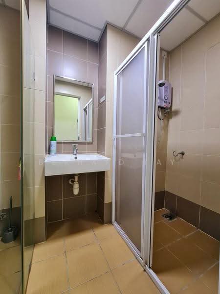 Service Residence for Rent at Centrestage Designer Suite - Bernard Tay - Bathroom - PropertyGuru.com.my