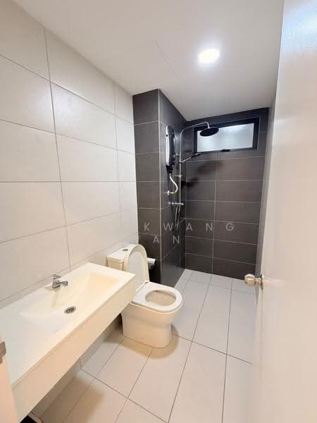 Apartment for Rent at Vista Sentul Residences - Kai kwang Wan - Bathroom - PropertyGuru.com.my