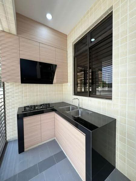 Bungalow House for Rent in Bukit Kesenangan (Johor Bahru) - Joy Min - Kitchen - PropertyGuru.com.my