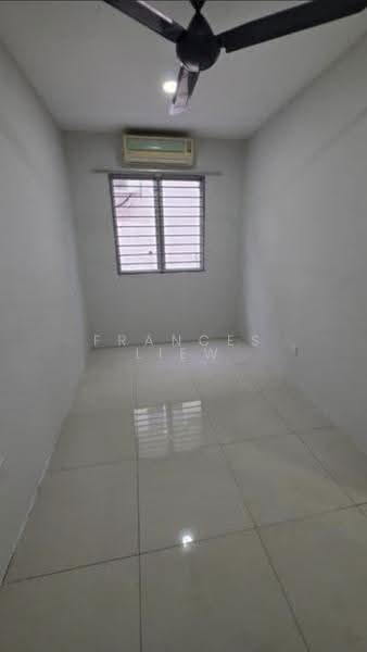 2-storey Terraced House for Sale in Bandar Putra Permai (Seri Kembangan) - Frances Liew - Interior - PropertyGuru.com.my