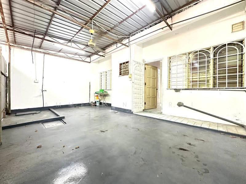 Rumah Teres 2-Tingkat untuk Dijual di Seksyen 7 (Shah Alam) - Ammeer Nadzrai - Interior - PropertyGuru.com.my