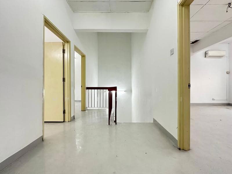 Rumah Teres 2-Tingkat untuk Dijual di Seksyen 7 (Shah Alam) - Ammeer Nadzrai - Corridor - PropertyGuru.com.my