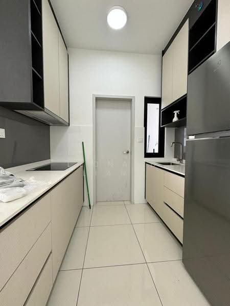 Service Residence for Rent at The Amber Residence @ TwentyFive.7 - Leonard Liang - Kitchen - PropertyGuru.com.my