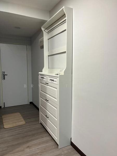 Apartment for Sale at The Rise Collection 1 - Bryan Teng - Entrance - PropertyGuru.com.my
