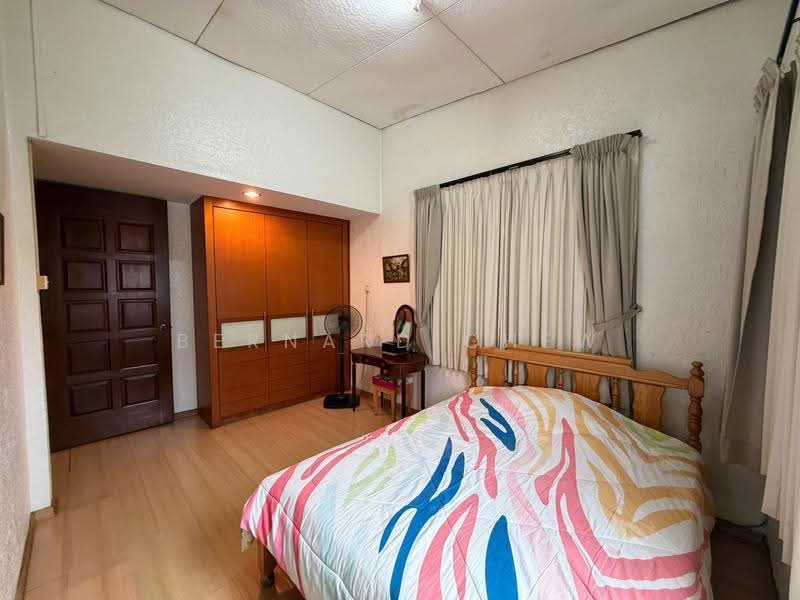 Semi-Detached House for Sale in Gelugor (Penang) - Bernard Chew - Bedroom - PropertyGuru.com.my