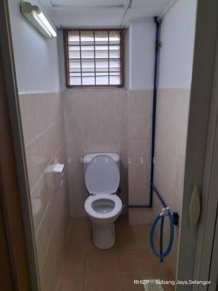 Pangsapuri untuk Disewa di Subang Perdana Goodyear Court 6 - Kenix Lee - Bathroom - PropertyGuru.com.my